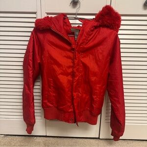 Vintage Y2K Forever 21 Red Puffer Jacket with Faux Fur Hood